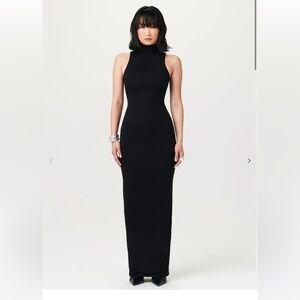 63. Naked Wardrobe $93 SMOOTH SLEEVELESS MAXI DRESS in Black Size XL